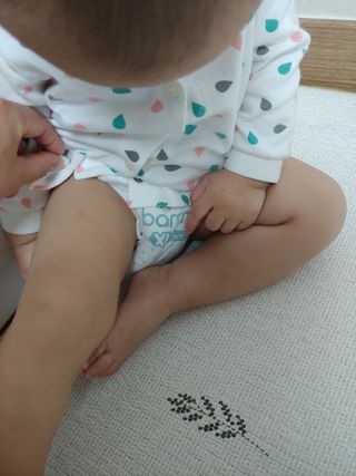 오브맘 밤 프리미엄 아기 기저귀 팬티형 밴드형 — 5점을 준 리뷰어가 2020년 12월 올린 사용 사진