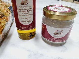 [딜리셔스코드] 타르투피 알레산드로 로시 트러플 소금 100g +트러플 오일 100ml set — 5점을 준 리뷰어가 2022년 4월 올린 사용 사진