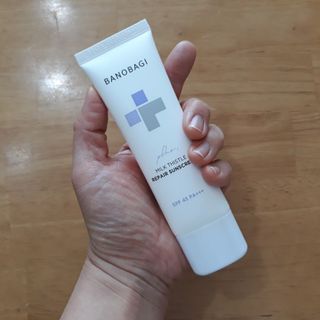 바노바기 코스메틱 바노바기 밀크씨슬 리페어 시카 선스크린 플러스 50ml — 3.5점을 준 리뷰어가 2023년 2월 올린 사용 사진