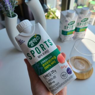 셀렉스스포츠 셀렉스 스포츠 웨이 프로틴 복숭아_ 330ml x 12팩 — 4점을 준 리뷰어가 2021년 8월 올린 사용 사진