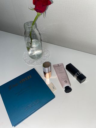 러브모아 향수 고체향수 승무원 고체향수 바르는 향수 니치향수 도손 우드세이지 앤 씨솔트 — 5점을 준 리뷰어가 2023년 1월 올린 사용 사진