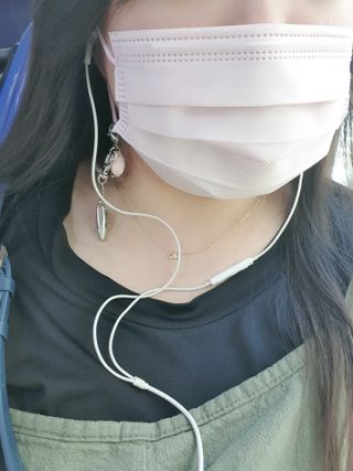에어에이드 컬러 덴탈 마스크 — 5점을 준 리뷰어가 2021년 8월 올린 사용 사진
