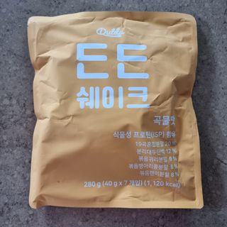 [덜다] 든든 식물성 단백질 쉐이크 40g X 7입 (곡물/딸기) — 5점을 준 리뷰어가 2023년 8월 올린 사용 사진