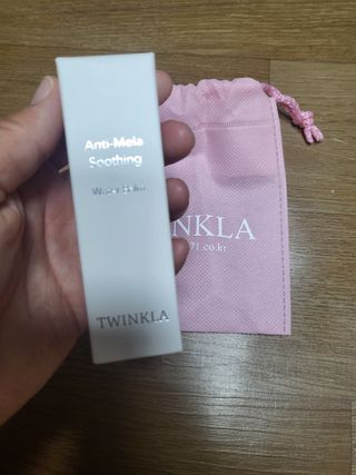 트윙클라 안티멜라 수딩 워터밤 — 5점을 준 리뷰어가 2022년 6월 올린 사용 사진