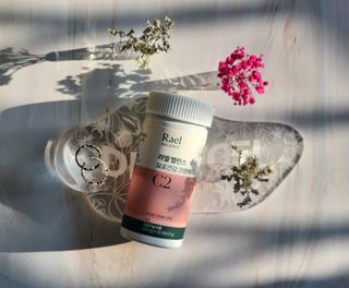 라엘 밸런스 3종 (질 건강 리스펙타 프로바이오틱스, 월경케어 보라지유, 요로건강 크랜베리) 랜덤 증정 1개 — 4점을 준 리뷰어가 2022년 11월 올린 사용 사진