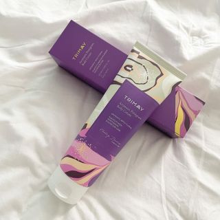 트리마이 주름개선 기능성의 퍼퓸 바디케어, 힐링 베리어 바디크림 3종 택1 — 5점을 준 리뷰어가 2022년 10월 올린 사용 사진