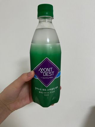 몽베스트 Montbest with Sparkling water Plain 20병 — 5점을 준 리뷰어가 2023년 5월 올린 사용 사진