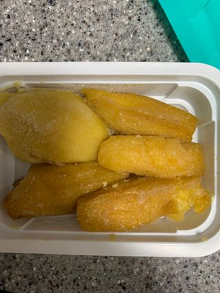 해뜨온 껍질없는 한입아이스 군고구마 120g x 4개 — 5점을 준 리뷰어가 2021년 9월 올린 사용 사진