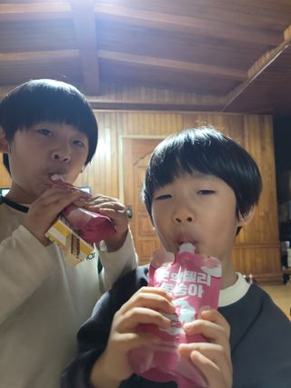 참앤들황토농원 10가지 맛, 입맛대로 스페셜하게~ 가볍게 한 포 땡! 곤약젤리 스페셜 패키지 130ml x 30포 — 5점을 준 리뷰어가 2022년 12월 올린 사용 사진