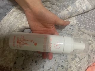 MF프리 [닥터문] 유산균 락토케어 질경초 여성청결제 200ml (폼타입) — 5점을 준 리뷰어가 2022년 5월 올린 사용 사진