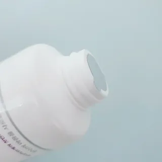 셀프 모이스처라이징 프로텍션 크림 셀프 모이스처라이징 프로텍션크림 — 5점을 준 리뷰어가 2022년 4월 올린 사용 사진