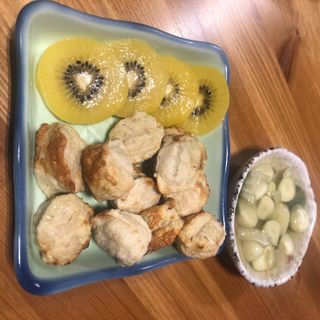 굽네몰 [굽네] 탱글탱글 닭가슴살볼 3종, 닭가슴살 오븐 스테이크 3종 — 5점을 준 리뷰어가 2021년 5월 올린 사용 사진