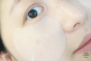 리더스코스메틱 리더스 카밍 바이오틱스 퀵 수딩 패드 — 5점을 준 리뷰어가 2022년 6월 올린 사용 사진