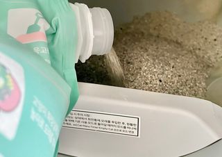 [미유박스] 울티메이트 벤토나이트 오리지널 11.8kg — 5점을 준 리뷰어가 2024년 6월 올린 사용 사진