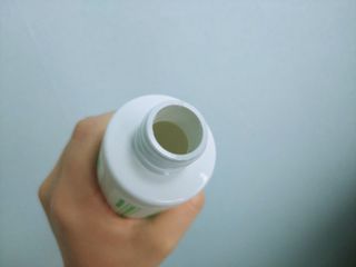 whol 키토미스트 150ml + 실리콘바디브러쉬  강아지 고양이 항균항바이러스, 강력탈취 피부 보습,무향 — 3.5점을 준 리뷰어가 2022년 9월 올린 사용 사진