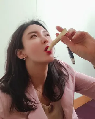 디오르 파인화이트 — 5점을 준 리뷰어가 2022년 2월 올린 사용 사진