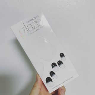데싱디바 글레이즈 젤네일 스프링 프렌치 네일_5종 중 택 1 — 5점을 준 리뷰어가 2021년 9월 올린 사용 사진