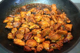 (주)마니커 마니커 닭고기 덧살구이 2종(올리브소금&핫칠리) [냉동 500g] — 5점을 준 리뷰어가 2022년 11월 올린 사용 사진