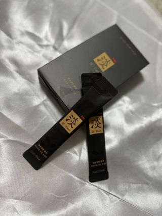 담소은 자극없는 무알콜 휴대용 한방가글 스틱 가글담 — 5점을 준 리뷰어가 2022년 11월 올린 사용 사진