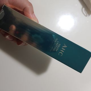 [NEW 탄력유턴 아이크림] AHC 유스 래스팅 리얼 아이크림 포 페이스 — 5점을 준 리뷰어가 2021년 3월 올린 사용 사진