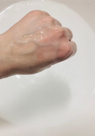 [팜스테이] 티트리 바이옴 로우 피에이치 카밍 클렌저 — 4점을 준 리뷰어가 2022년 8월 올린 사용 사진