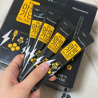 광동생활건강 [광동] 아르기닌 마누카 허니 20mlx50포 — 4.5점을 준 리뷰어가 2023년 12월 올린 사용 사진