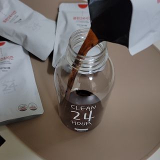 클린24시간 1BOX(5포) + 전용보틀(500ml) — 5점을 준 리뷰어가 2022년 10월 올린 사용 사진