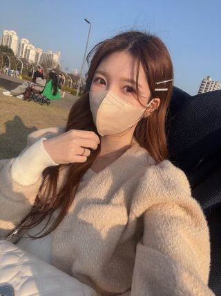 애니가드 셋업메베마스크 (대형 4컬러 + 중형 4컬러) — 5점을 준 리뷰어가 2022년 4월 올린 사용 사진