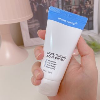 더마포레스트 모이스처라이징 아쿠아크림 / 수분크림 히알루론산 펩타이드 보습 미백 주름개선 — 5점을 준 리뷰어가 2021년 7월 올린 사용 사진