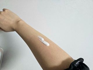 ★스마트 스토어 [올바이오] 더마크림 라이트 크림 130ml 저자극 보습 가려움개선 — 5점을 준 리뷰어가 2024년 12월 올린 사용 사진