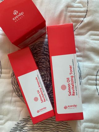 아이앤립 / EYENLIP 아이앤립 연어오일 리바이탈라이징 토너+앰플+크림 3종 세트 — 5점을 준 리뷰어가 2021년 7월 올린 사용 사진