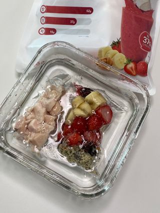 수플먼트 나는 마신닭!! 닭가슴살 주스키트, 먹기 힘들었던 닭가슴살 이제는 마시자 — 5점을 준 리뷰어가 2023년 3월 올린 사용 사진