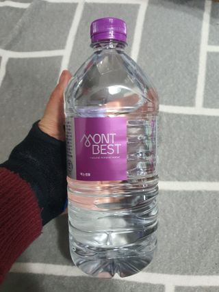 몽베스트 MONTBEST 1L 12입 — 5점을 준 리뷰어가 2022년 2월 올린 사용 사진