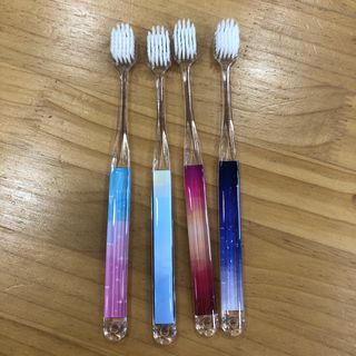 에브리모먼트 에브리 모먼트 칫솔 Every moment toothbrush — 5점을 준 리뷰어가 2022년 3월 올린 사용 사진