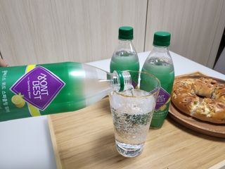 몽베스트 Montbest with Sparkling water Lemon OR Lime 20병(랜덤) — 5점을 준 리뷰어가 2021년 10월 올린 사용 사진