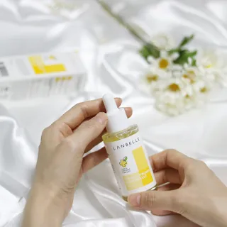 랑벨 비타 에너지 잡티 앰플 50ml 고농축 비타민, 저자극, 수분 촉촉, 미백 앰플 — 5점을 준 리뷰어가 2022년 3월 올린 사용 사진