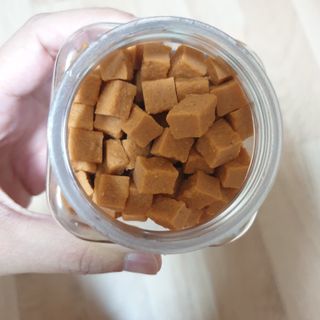 페페로니 진짜 오메가3 연어+소고기 180g+180g — 5점을 준 리뷰어가 2021년 7월 올린 사용 사진