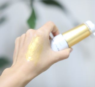 스킨클로저 바르바 프리미엄 골드리프팅팩 바르바 골드리프팅팩 — 5점을 준 리뷰어가 2022년 10월 올린 사용 사진