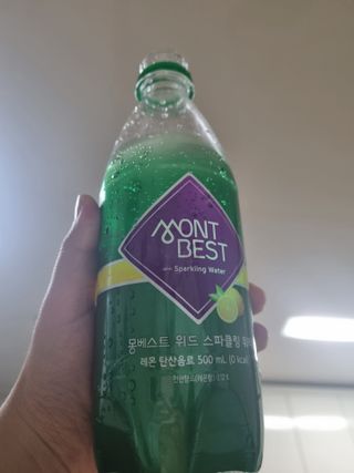 몽베스트 Montbest with Sparkling water Lemon OR Lime 20병(랜덤) — 5점을 준 리뷰어가 2022년 11월 올린 사용 사진