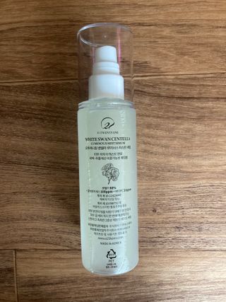 오투에니원 화이트스완 센텔라 루미너스 미스트 세럼 100ml — 4.5점을 준 리뷰어가 2023년 1월 올린 사용 사진