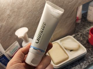 닥터데디스  잇몸치약 100g  [건강한 잇몸 관리를 위한 치약] + 여행용미니치약 15g — 5점을 준 리뷰어가 2022년 8월 올린 사용 사진