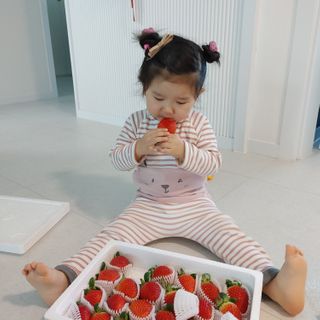 옳음 딸기 논산 설향 딸기 900g 산지직송 — 5점을 준 리뷰어가 2021년 1월 올린 사용 사진