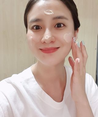 카오리온코스메틱스 사카로미세스와 시카의 만남        릴리피 릴렉싱 크림 진정한 탄력을 경험해보세요 — 5점을 준 리뷰어가 2021년 6월 올린 사용 사진