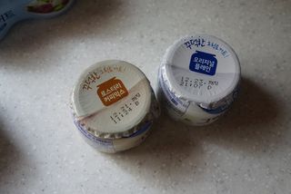 매일바이오 그릭요거트 오리지널 플레인 4개, 로스터리 커피믹스 4개 — 5점을 준 리뷰어가 2021년 12월 올린 사용 사진