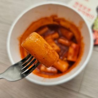 나우  [요리궁리] 매콤달콤 꽃떡볶이 6개입 세트 — 5점을 준 리뷰어가 2025년 1월 올린 사용 사진