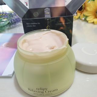 카오리온코스메틱스 사카로미세스와 시카의 만남        릴리피 릴렉싱 크림 진정한 탄력을 경험해보세요 — 5점을 준 리뷰어가 2021년 5월 올린 사용 사진