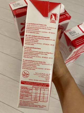 락티노브 프랑스에서 온 프리미엄 우유 래드바쉬 멸균우유 1L x 4개 — 5점을 준 리뷰어가 2022년 4월 올린 사용 사진