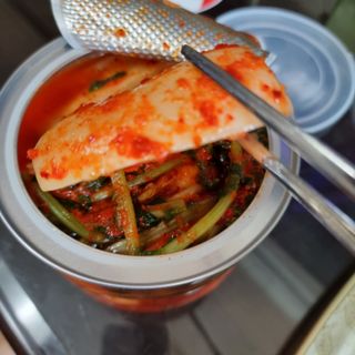 셰프애찬 알타리김치 총각김치 1kg — 5점을 준 리뷰어가 2022년 10월 올린 사용 사진