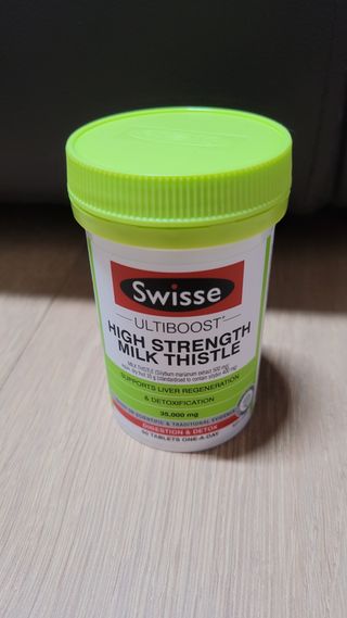 Swisse 스위스 고함량 밀크씨슬 35,000mg 60정 — 5점을 준 리뷰어가 2021년 11월 올린 사용 사진