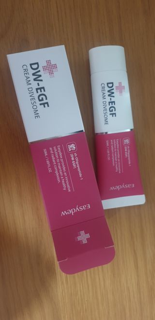 이지듀 DW-EGF 크림 다이브좀_콜라겐이 쏙쏙, 탄력피부로 다이빙 — 5점을 준 리뷰어가 2021년 2월 올린 사용 사진